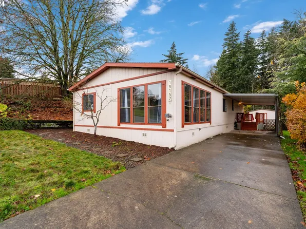 18157 S Country Village Dr, Oregon City, OR 97045