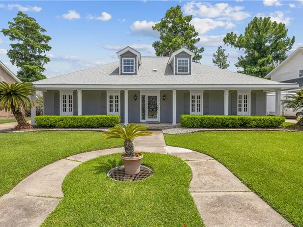 210 Villere Dr, Destrehan, LA 70047