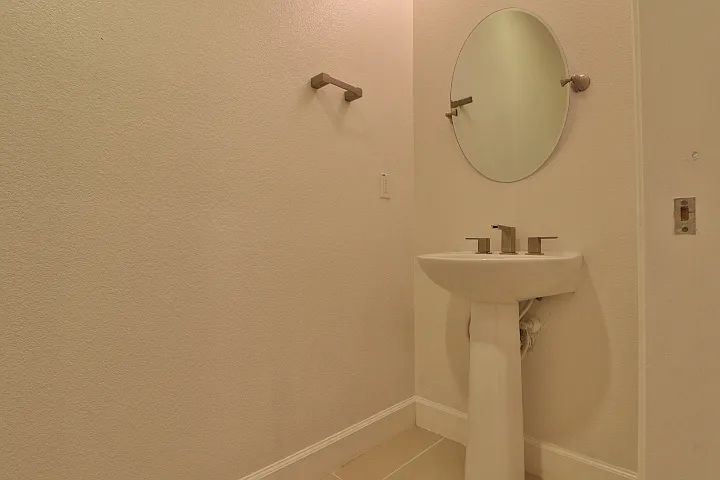 5838 W Las Positas Blvd — Photo 12