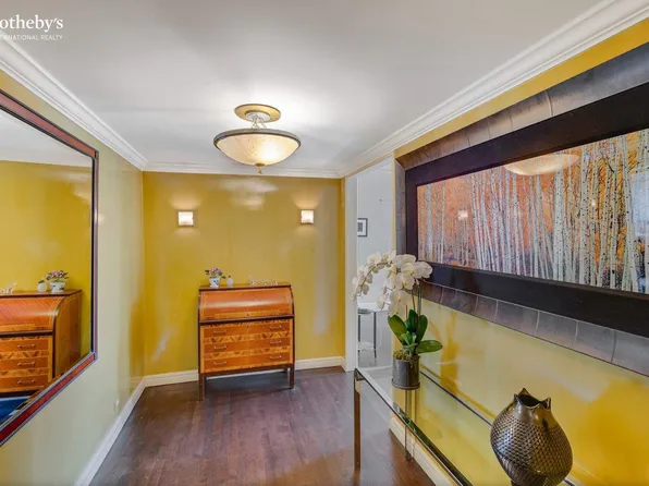 139 East 94th Street image 8 of 27