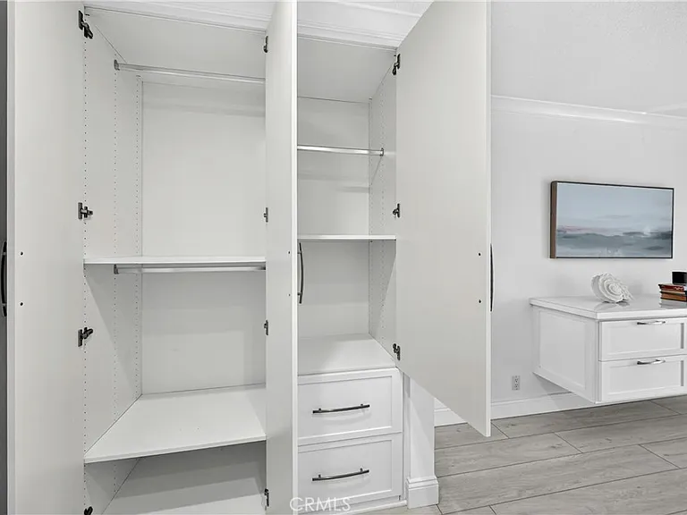 950 Cagney Ln #207 — Photo 13