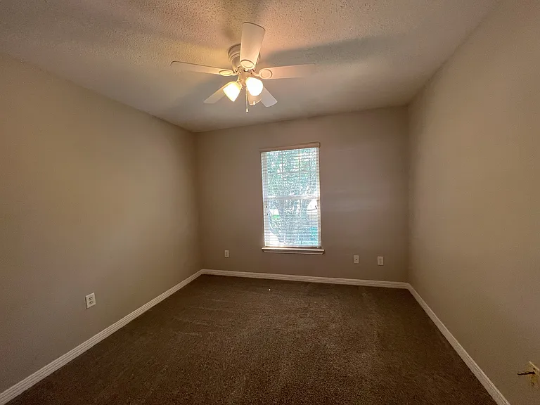 1409 Beaver Run Rd — Photo 12