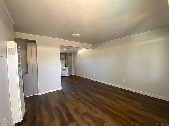 2nd image of 532 N 1st St APT I