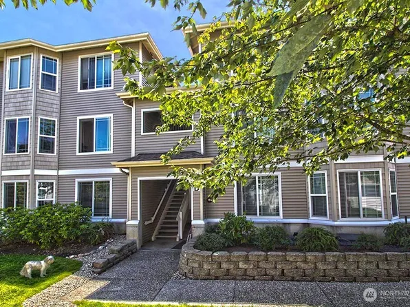 10025 9th Avenue W #D-101, Everett, WA 98204