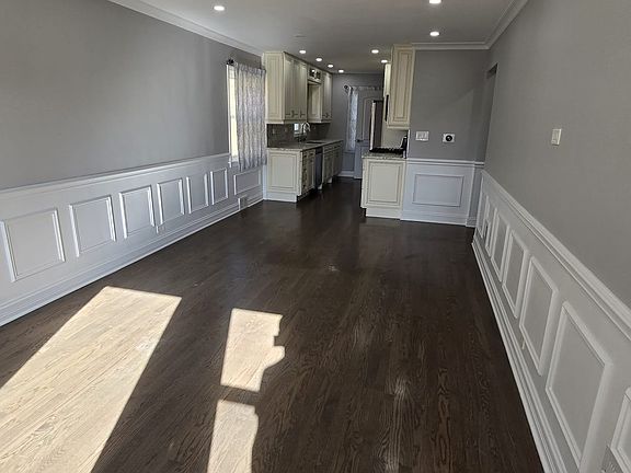 3rd image of 5511 N Menard Ave