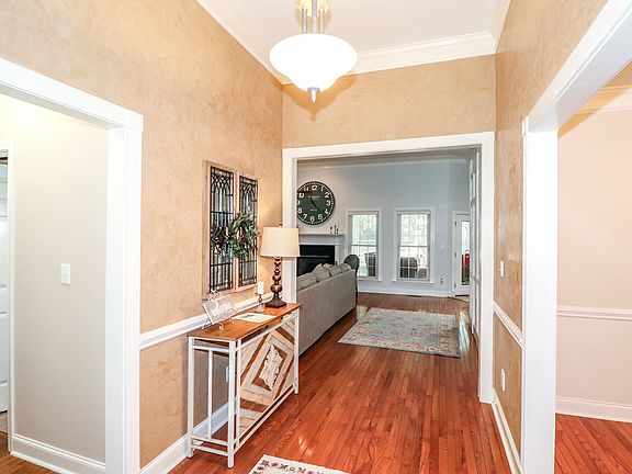 Entry Foyer