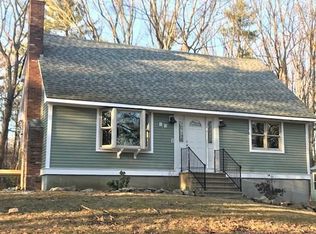 12 Laurelwood Dr, Oxford, MA 01540