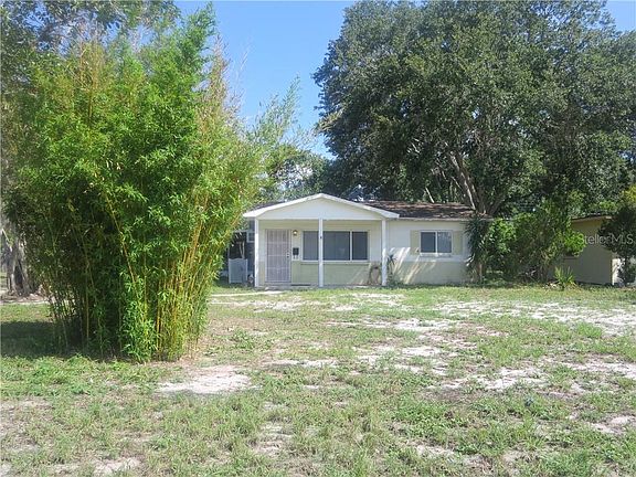 2nd image of 2061 Barcelona Dr S