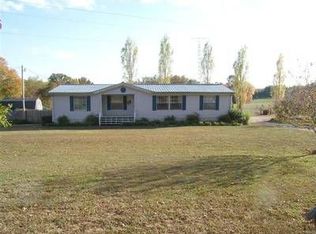 2020 Buchanan Rd, Buchanan, TN 38222