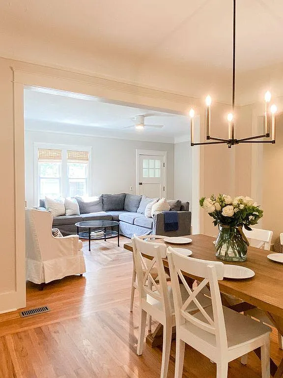 3306 Armour St — Photo 1