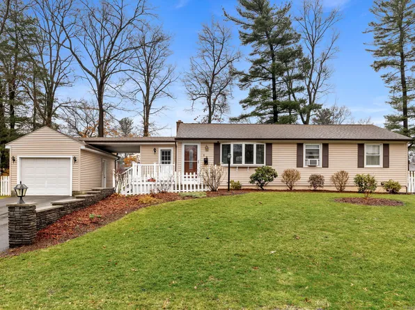 16 Marshall Road, Enfield, CT 06082