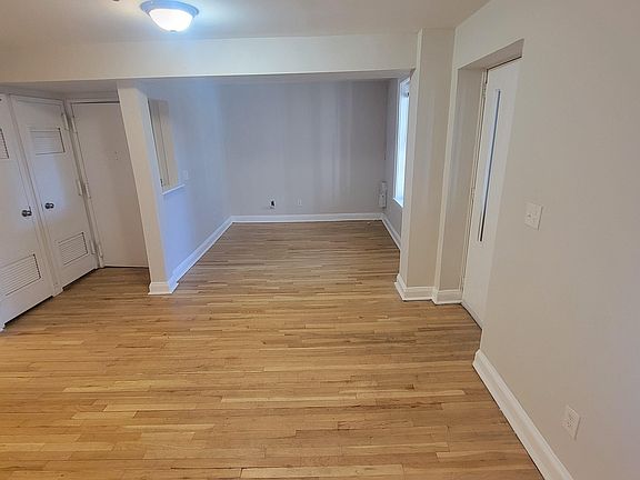 4th image of 157 Wayne St #157