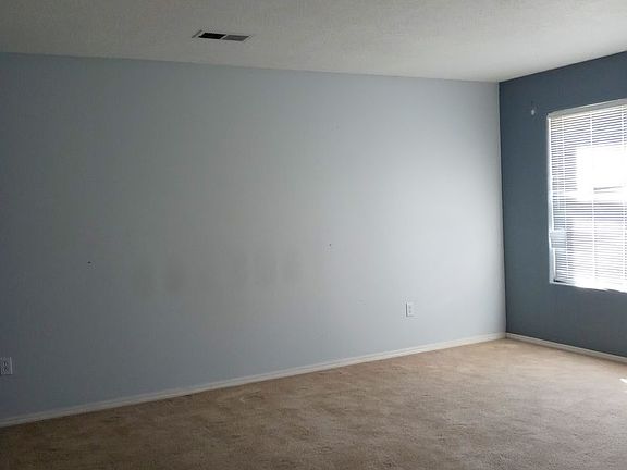 2nd image of 5714 Quay Dr NE