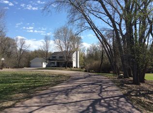 60 Stonehenge Pl, Mankato, MN 56001