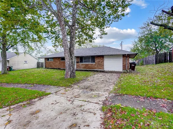 4517 Winchester Dr, Dayton, OH 45429