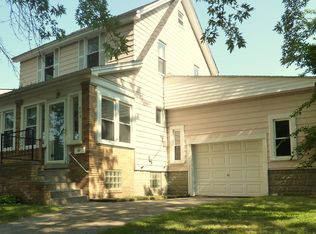 448 W Milton Ave, Hazel Park, MI