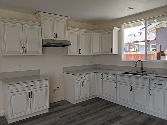 4th image of 11856 209th St