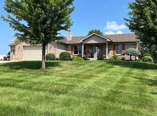 222 Meadows Dr, Greentown, IN 46936