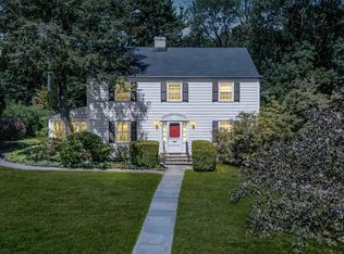 100 Lord Kitchener Rd, New Rochelle, NY 10804