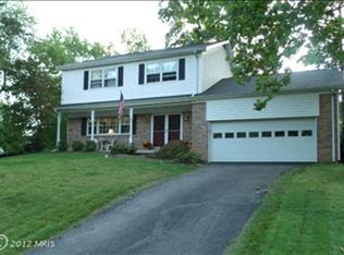 8632 Braddock Ave, Alexandria, VA 22309