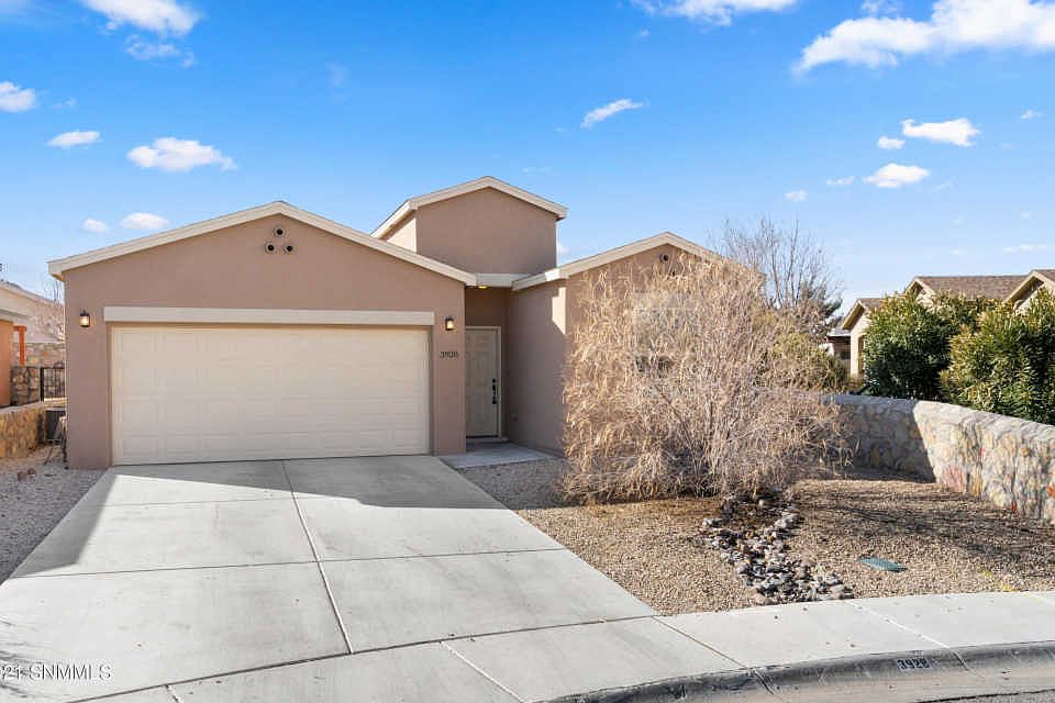 1st image of 3928 Sombra De Arbol Ct