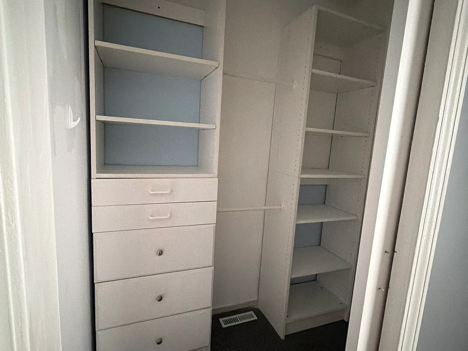 4 bed, 2686 sqft, $650 — Photo 4