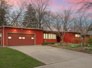 305 E Colorado Ave, Urbana, IL 61801
