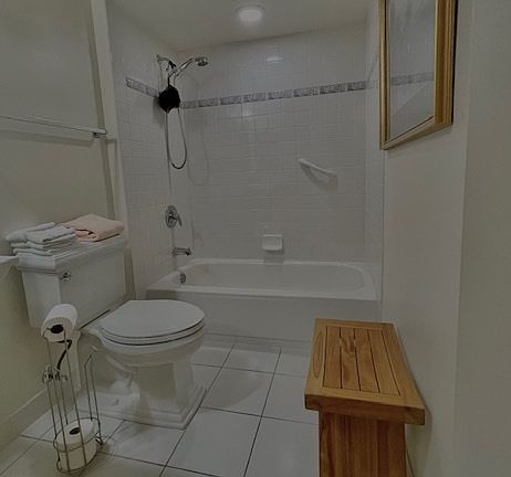 4th image of 750 Pearson St APT 610