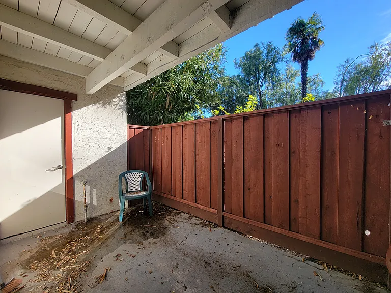 2625 Keystone Ave #101 — Photo 8