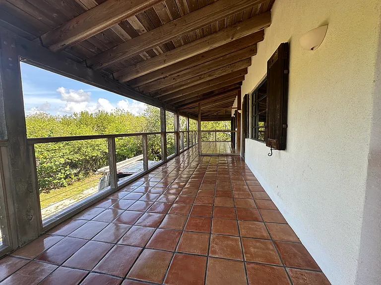 529 W Shore Dr — Photo 13