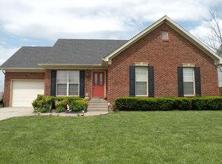 2060 Osprey Cv, Shelbyville, KY 40065