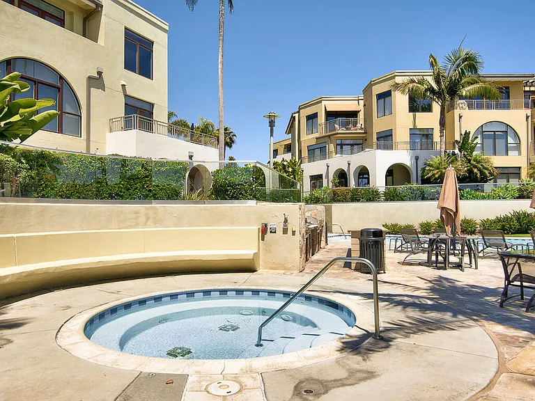 5410 La Jolla Blvd #A108 — Photo 33