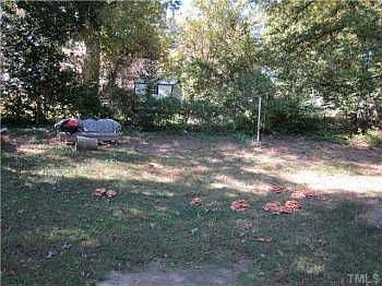 2nd image of 813 N King Charles Rd