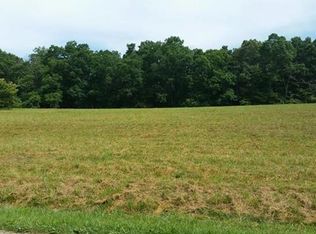 374 E King St, East Flat Rock, NC 28726