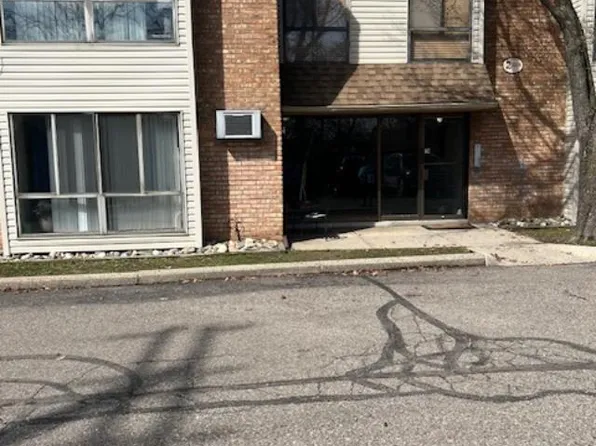 28420 W Eight Mile Rd Unit A5, Farmington Hills, MI 48336