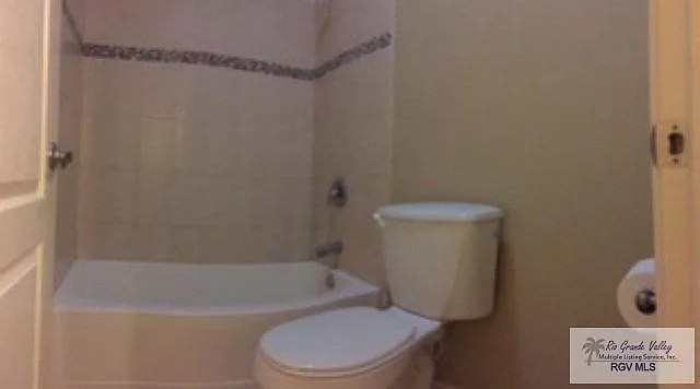 3230 Calle Argentina — Photo 7