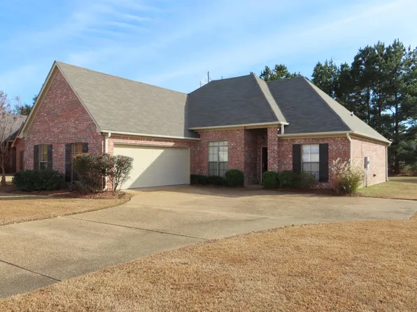 408 Kirkwood Dr, Clinton, MS 39056