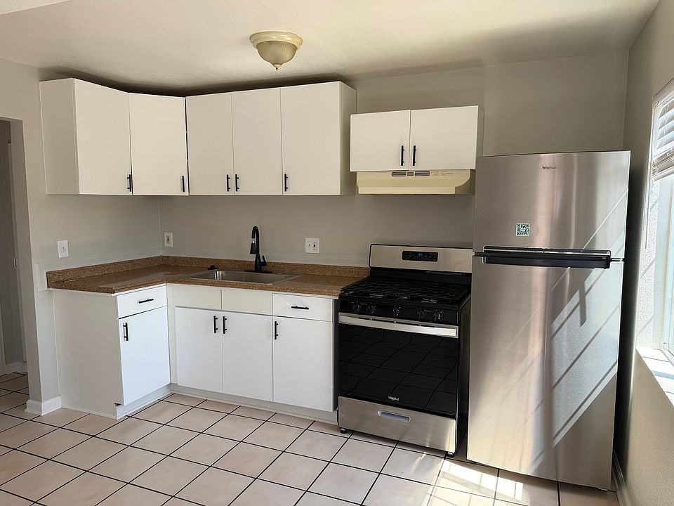 1st image of 3128 Clay Ave