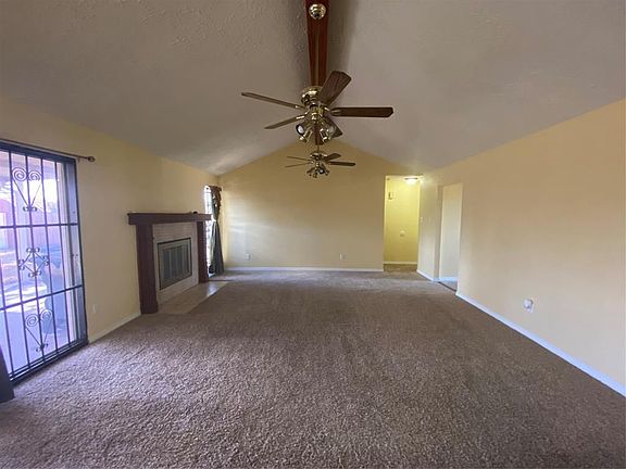 4th image of 1123 River Rock Dr