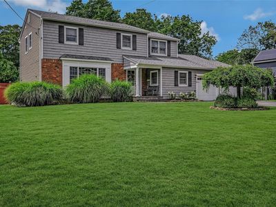 5 Whitman Court, Huntington, NY, 11743