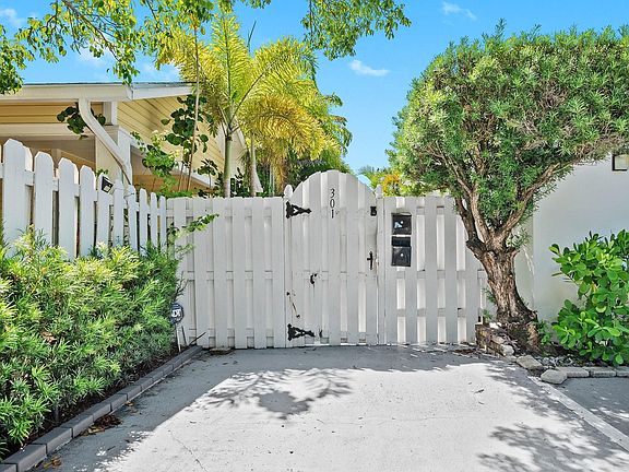 4th image of 301 NE 15th Avenue