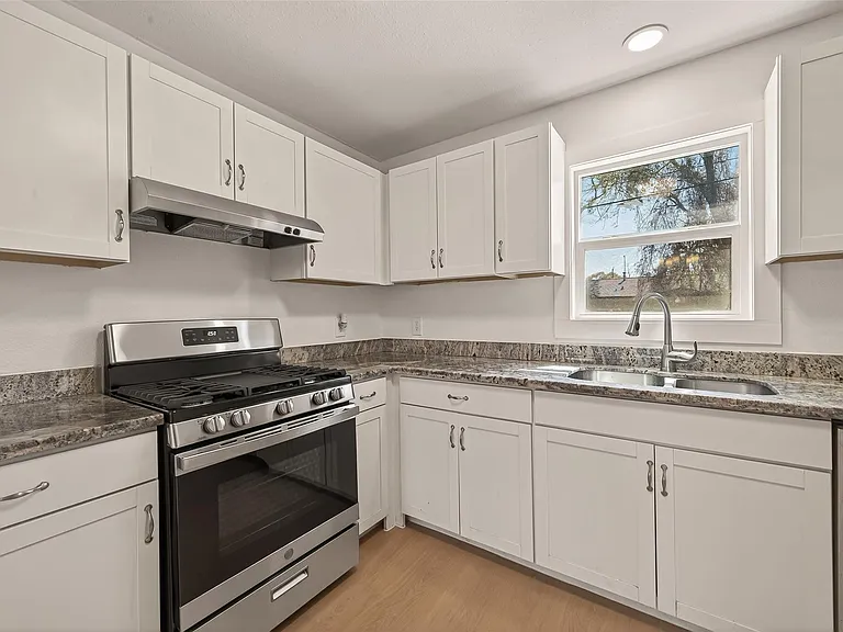 3209 McCrarey Dr — Photo 18