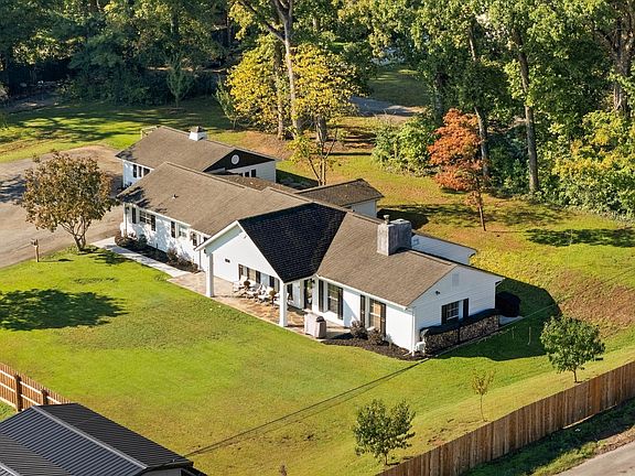 3rd image of 1623 Montvale Rd