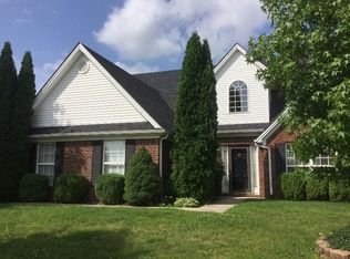 917 Jouett Creek Dr, Lexington, KY 40509