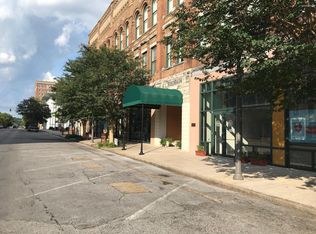 2211 5th St APT 302, Meridian, MS 39301