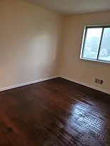 1811 Edgewood Dr — Photo 4
