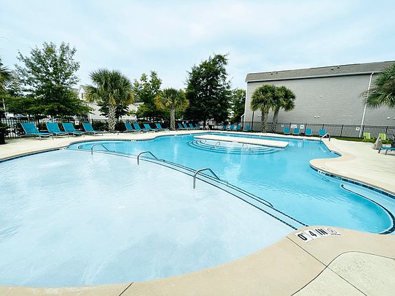 3rd image of 206 Cedar Branch Ln #247-02