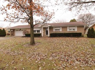 1202 N Manor Dr, Marion, IN 46952