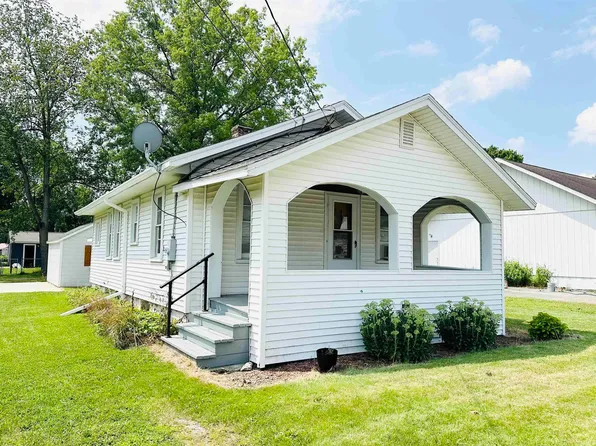 310 E Patterson St, Lakeville, IN 46536