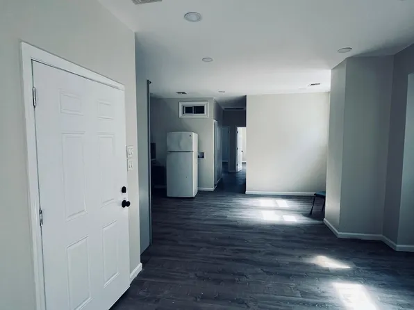 182 Bergen Ave Floor 1, Jersey City, NJ 07305